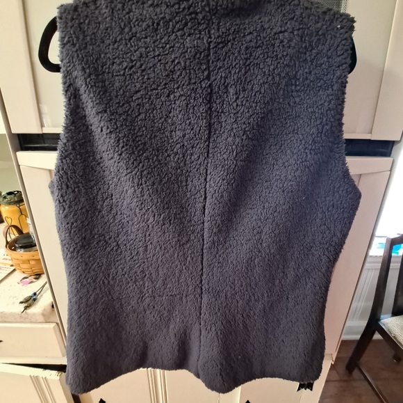 Patagonia Vest - Picture 5 of 7